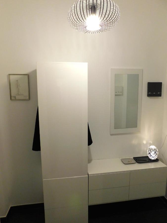 Max, Ruhige Sonnige Wohnung In Praternahe Вена Экстерьер фото